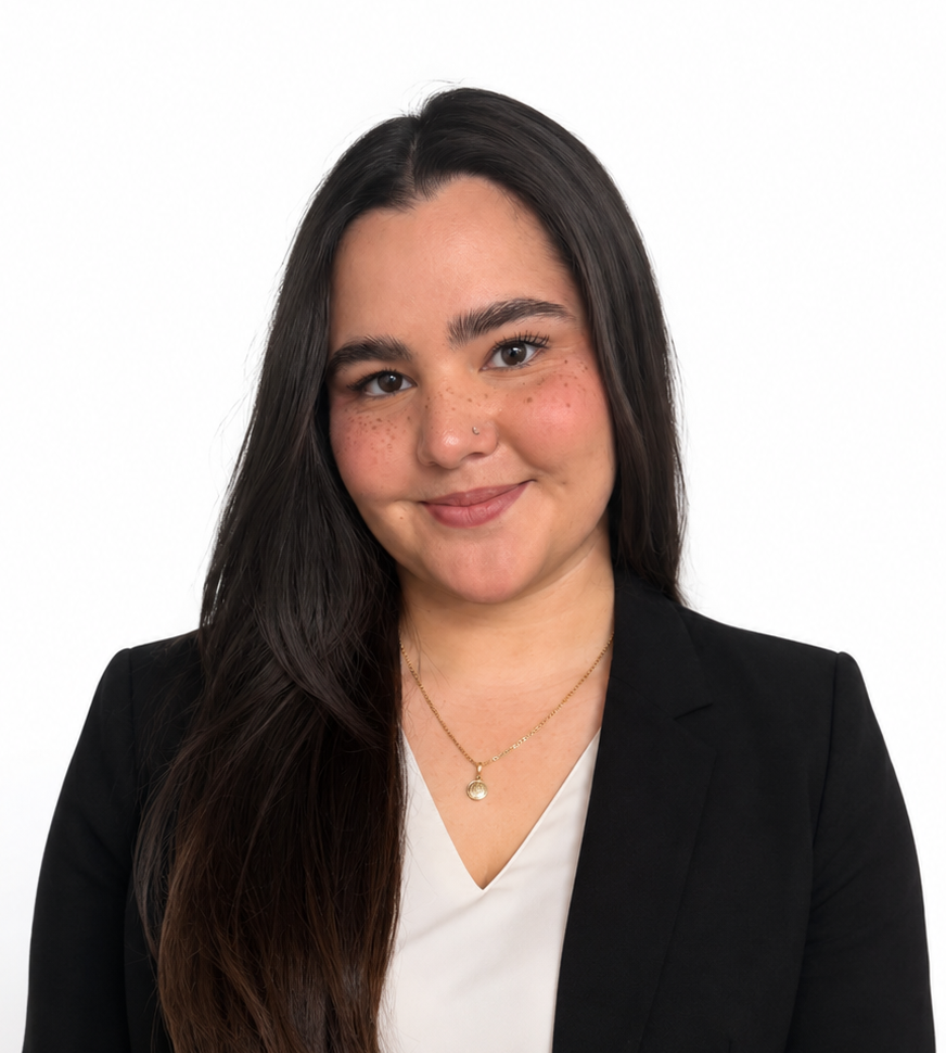 Ana Oliver, BA
